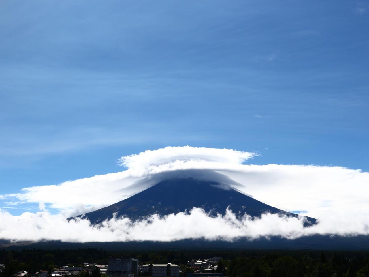ホステル富士山 結 Фудзиёсида Экстерьер фото